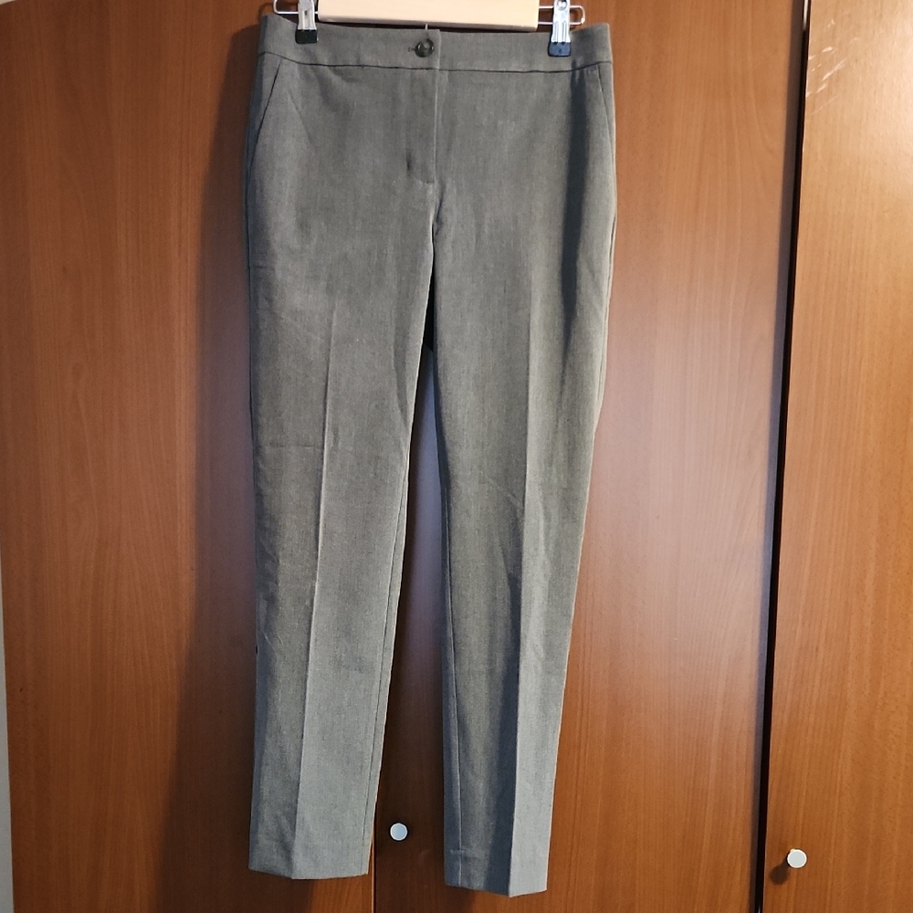 NWT LOFT Gray Pants Size 00